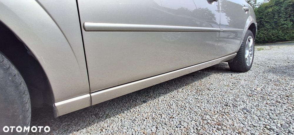 Ford Mondeo 2003 photo 2
