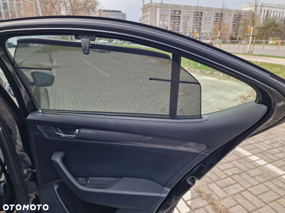 Skoda Superb 1.4 TSI Ambition - 26