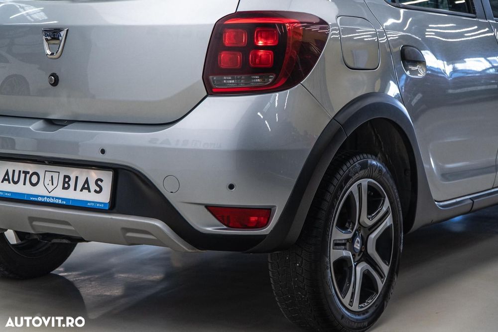 Dacia Sandero Stepway TCe 90 MT6 Extreme - 38