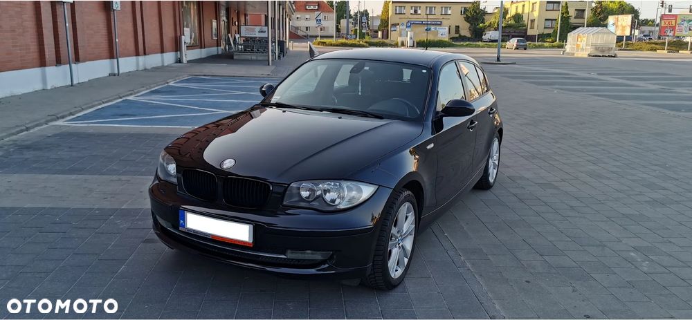 BMW Seria 1 120i Edition Sport - 35