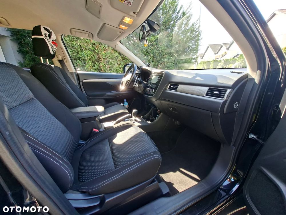 Mitsubishi Outlander 2.2 DID Intense + 4WD - 14