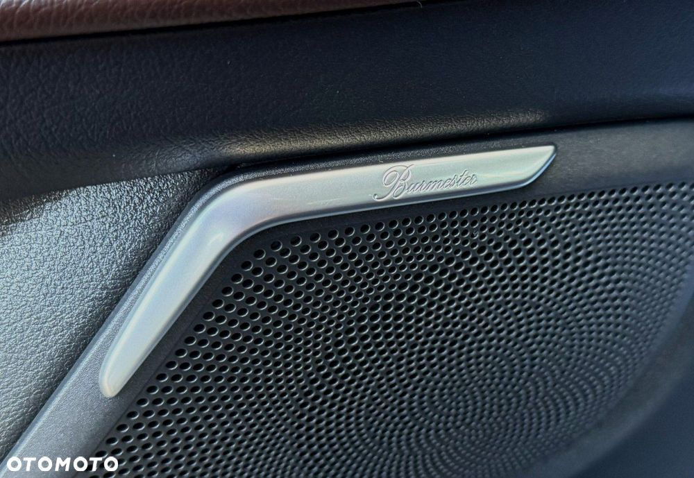 Mercedes-Benz Klasa V - 34