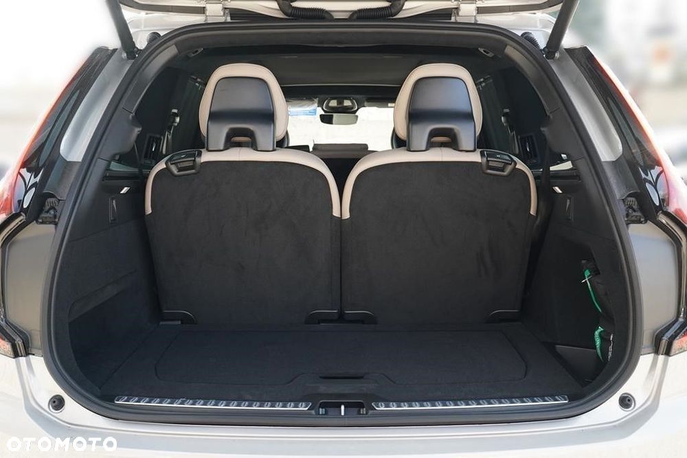 Volvo XC 90 B5 B AWD Ultra Bright 7os - 9