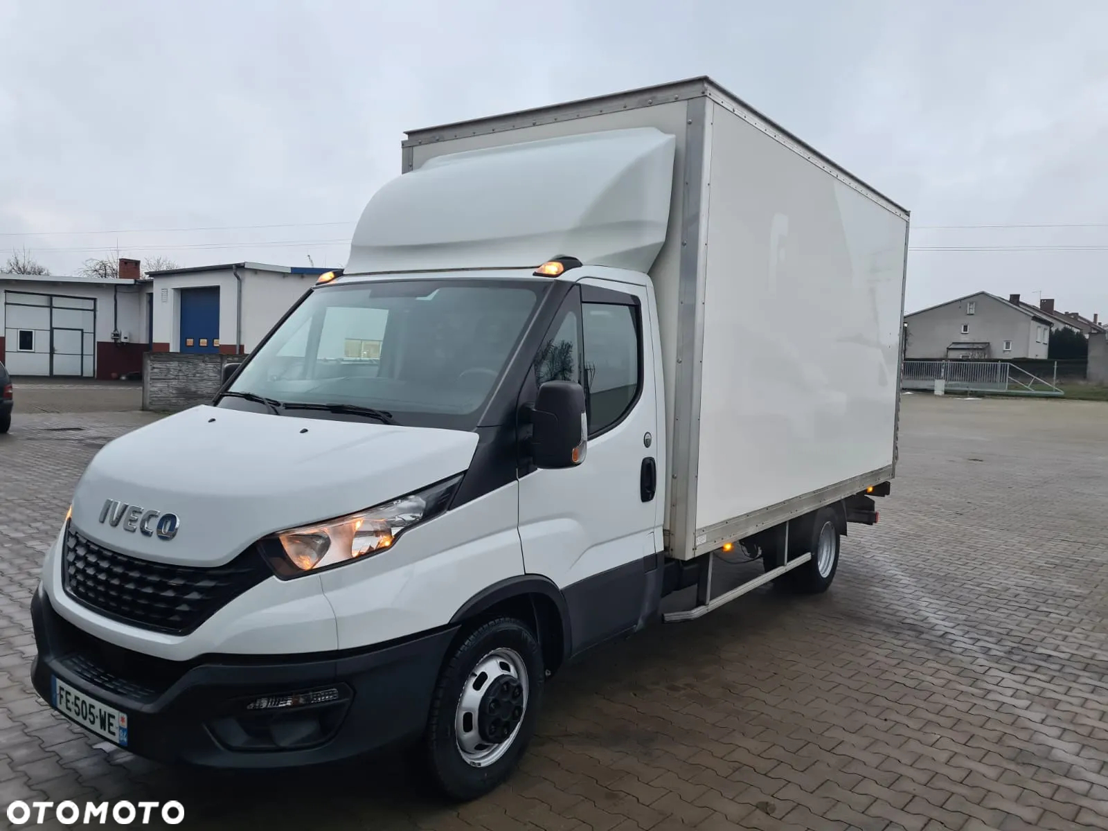 Iveco 35C140 kontener+winda 2019r. - 8