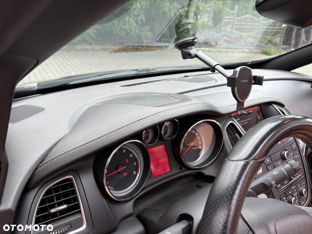 Opel Cascada 1.4 T Cosmo S&S - 24