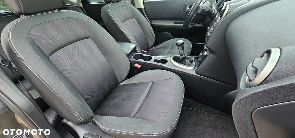 Nissan Qashqai 1.6 360 - 11