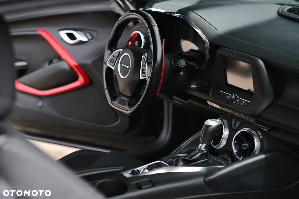 Chevrolet Camaro - 24