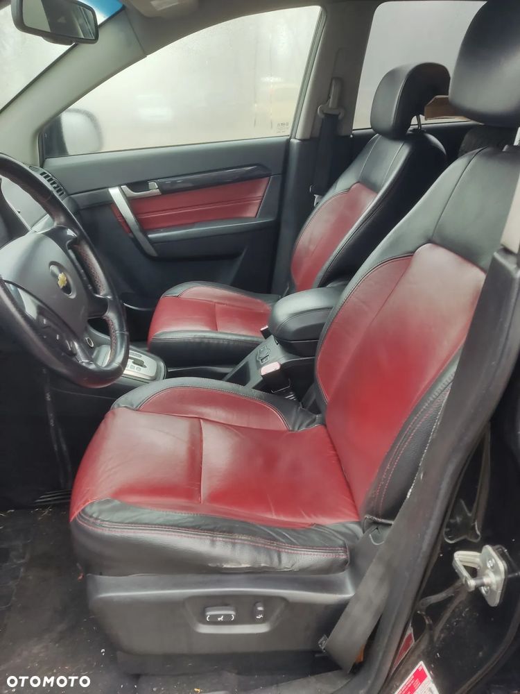 Chevrolet Captiva 2.0 d LT high (deu) - 14