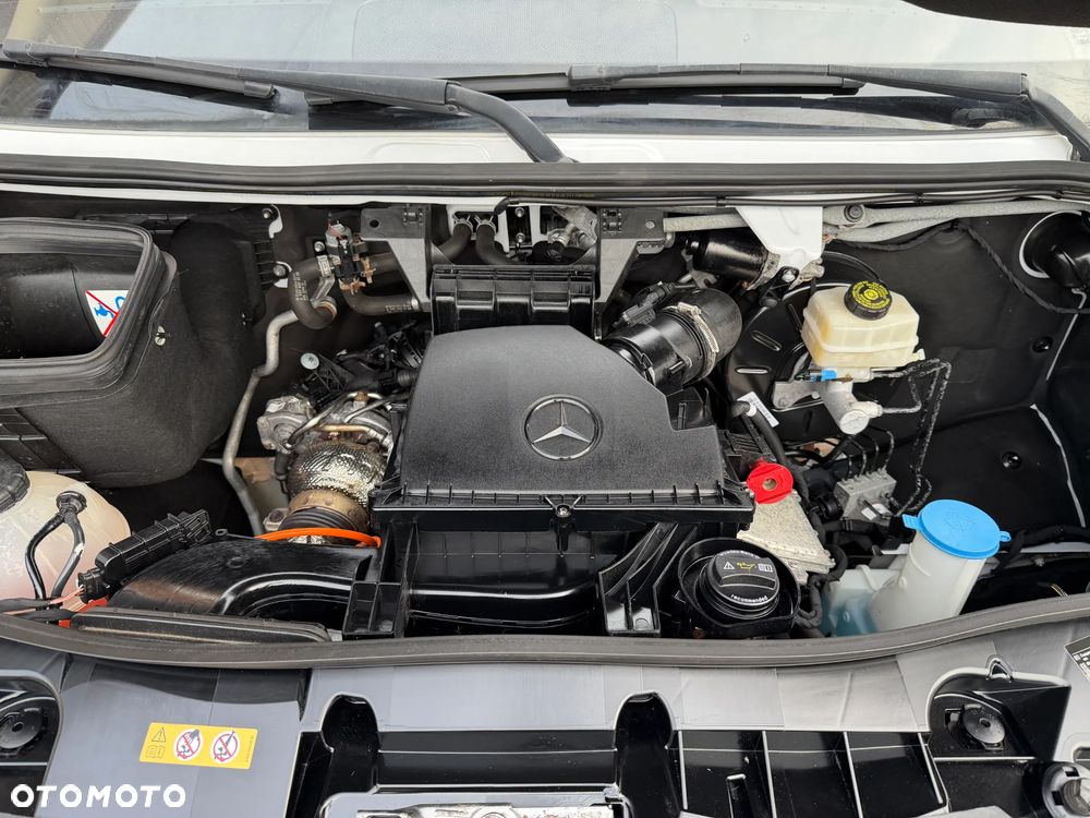 Mercedes-Benz Sprinter L3H2 Winda - 38