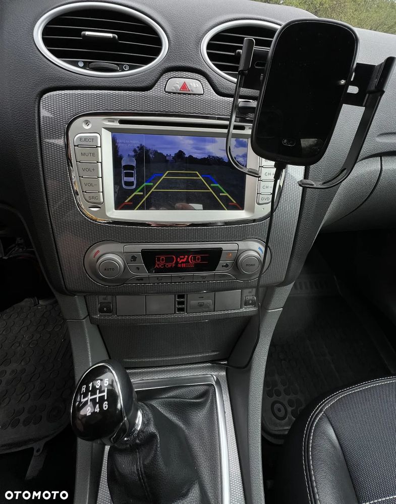 Ford Focus Turnier 2.0 TDCi DPF Titanium - 19