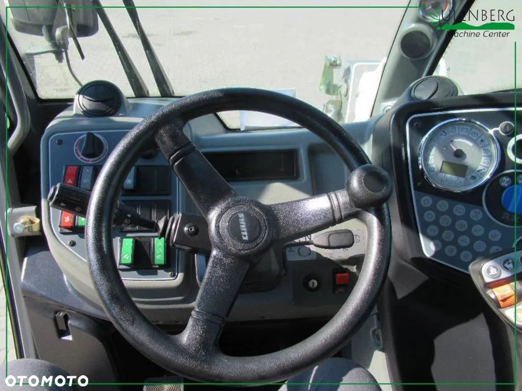 Claas Scorpion 750 - 12