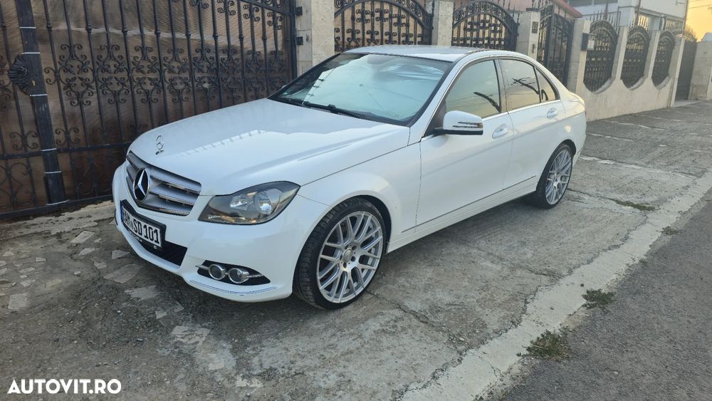 Mercedes-Benz C - 1