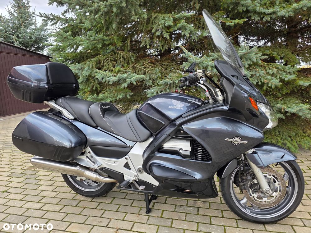 Honda ST - 25