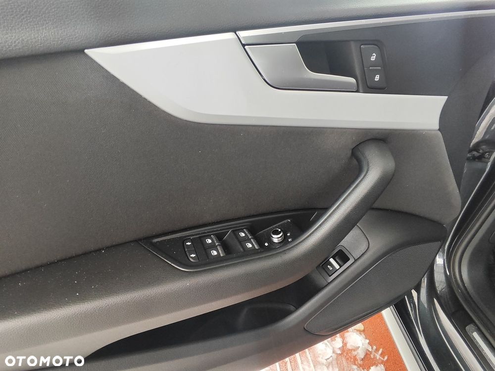 Audi A4 Allroad 2.0 TDI Quattro S tronic - 10