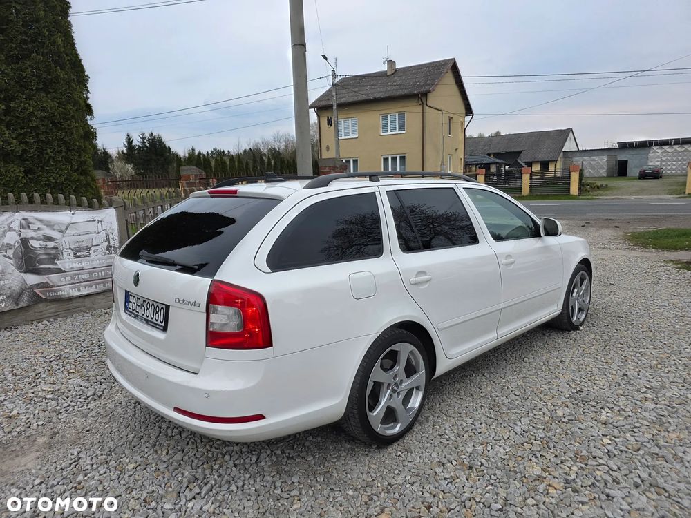 Skoda Octavia 2.0 TDI RS - 12