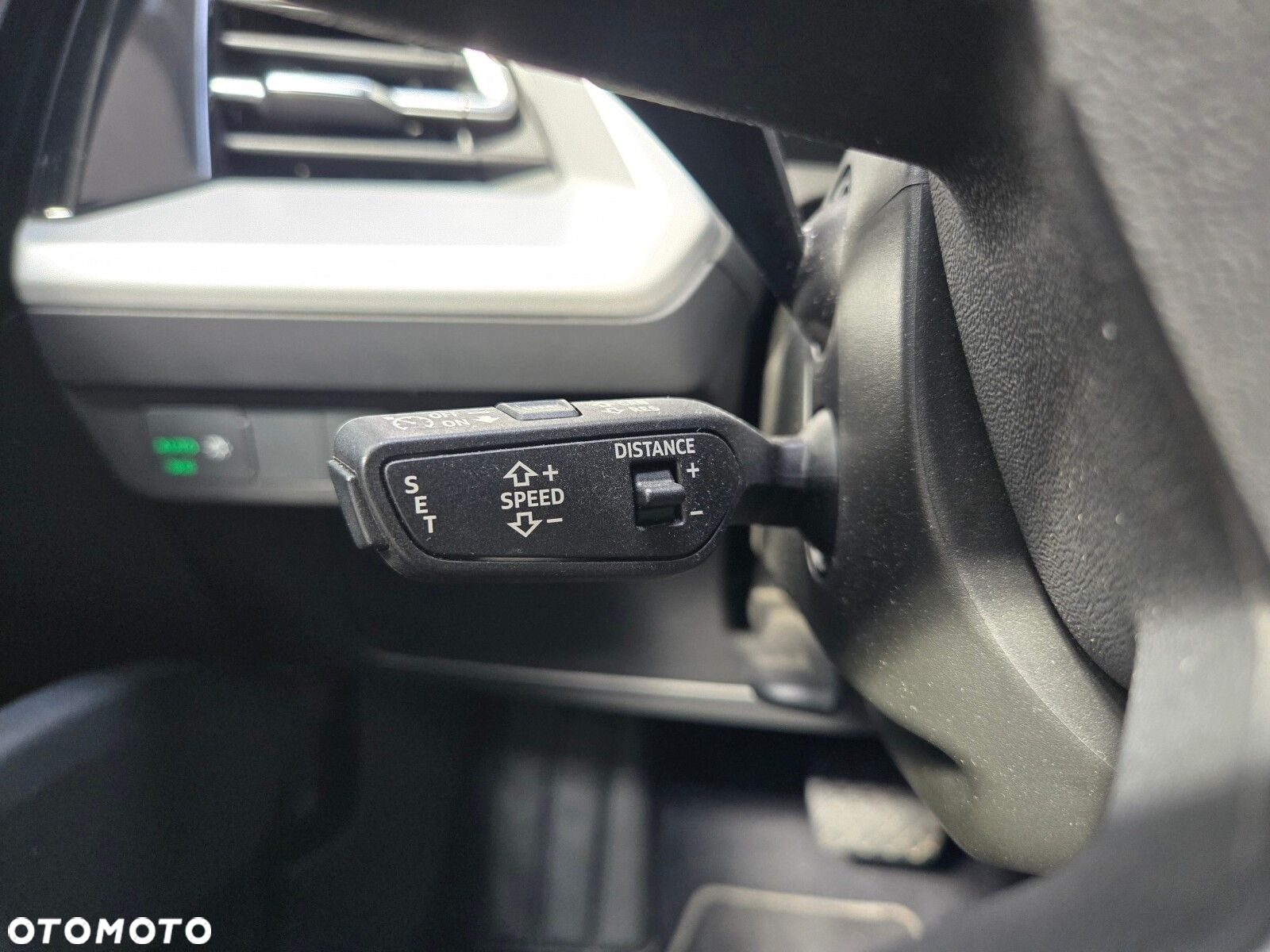Audi Q4 e-tron - 24