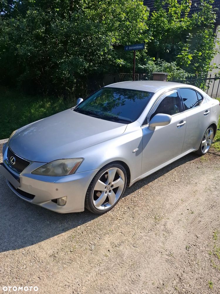 Lexus IS 250 Sport - 8
