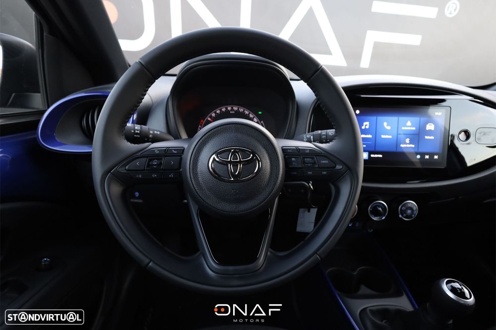 Toyota Aygo X Teamplayer - 18