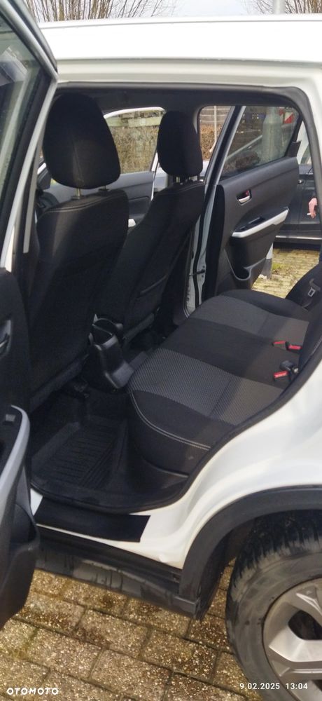 Suzuki Vitara 1.6 Comfort 4WD - 11