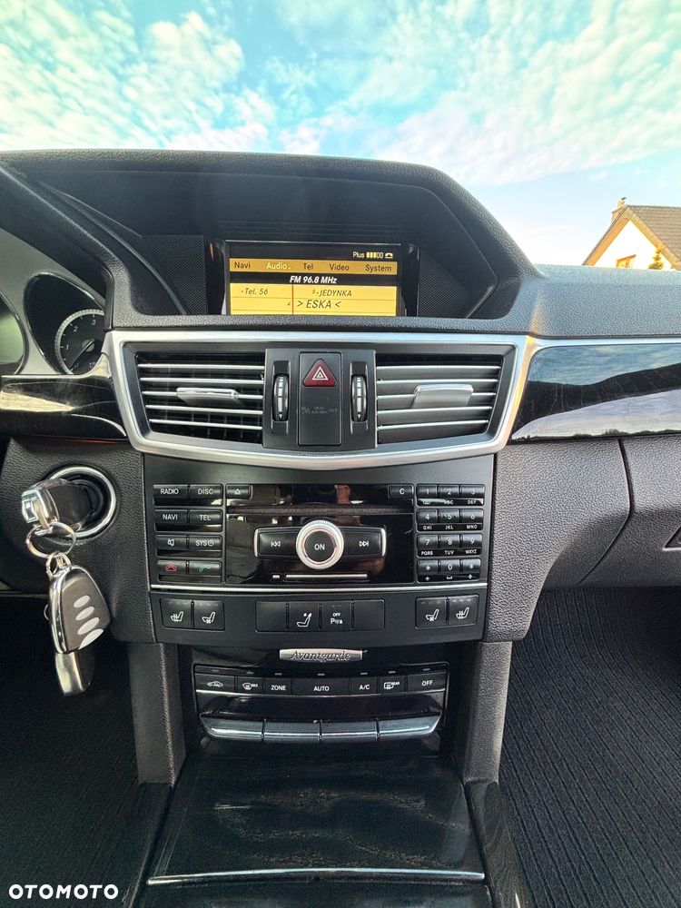 Mercedes-Benz Klasa E 350 CDI BlueEff Avantgarde - 15