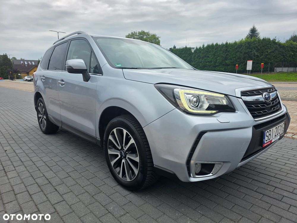 Subaru Forester 2.0 XT Platinum Lineartronic - 4