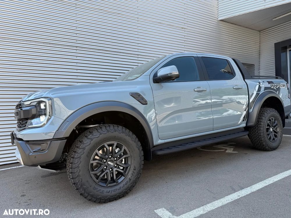 Ford Raptor - 17