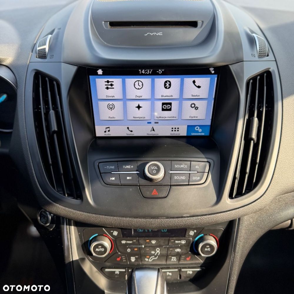 Ford Kuga - 28