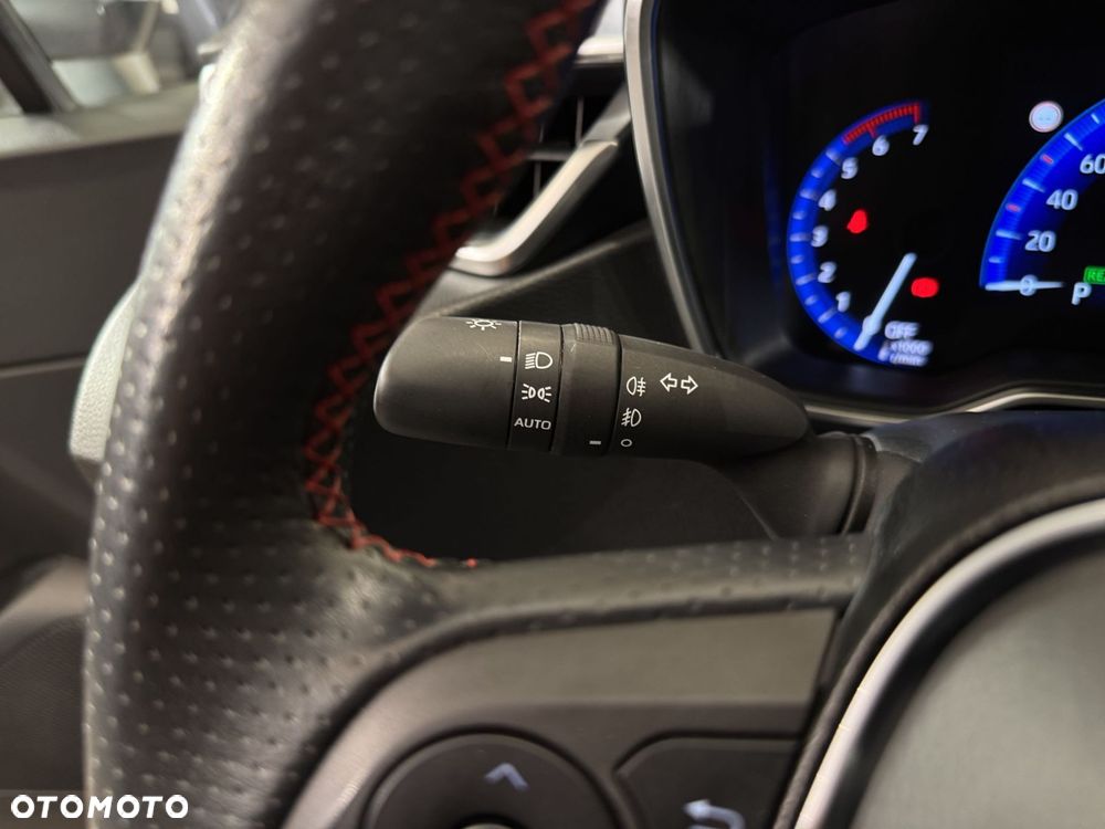 Toyota Corolla 1.8 Hybrid GR Sport - 18