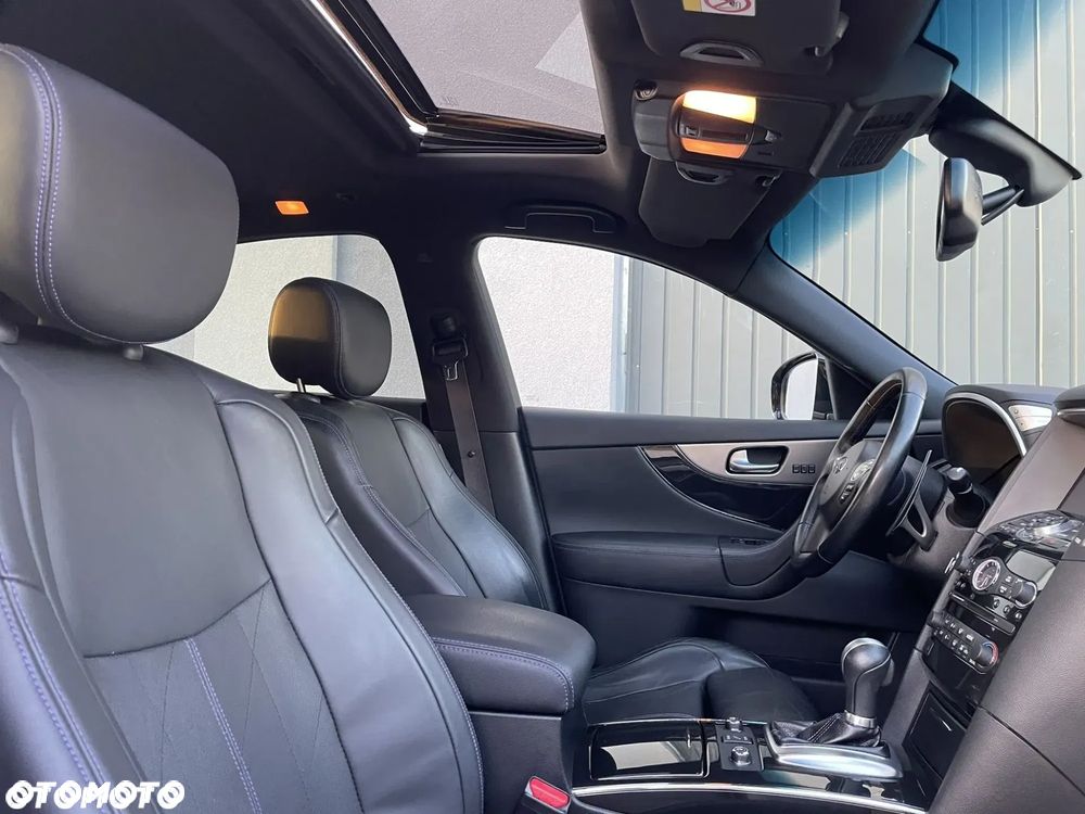 Infiniti Q70 3.0d S Premium - 13