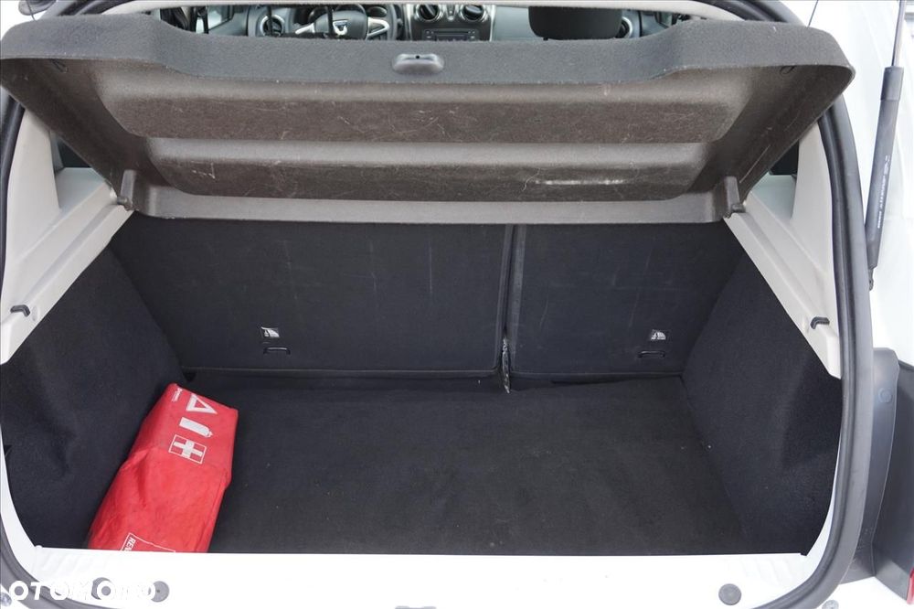 Dacia Sandero 1.2 16V Laureate - 22