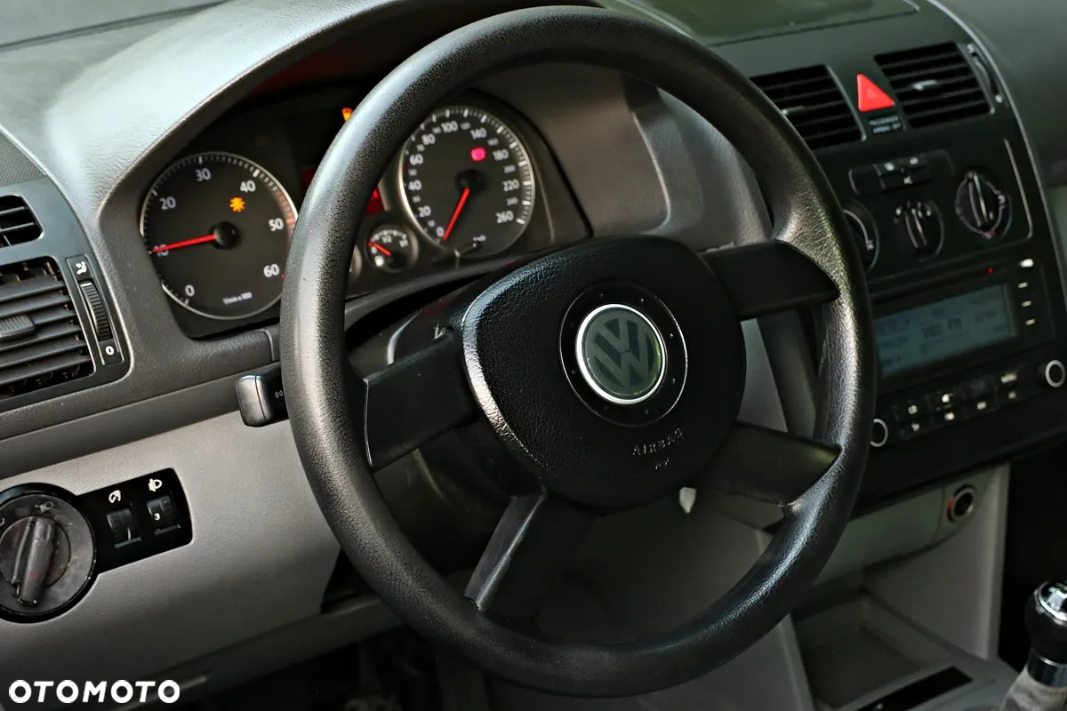 Volkswagen Touran 1.9 TDI - 36