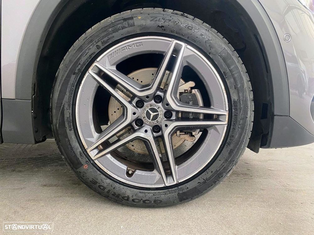 Mercedes-Benz GLA 250 e AMG Line - 35