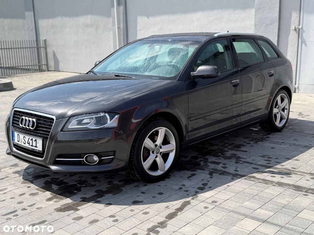 Audi A3 Sportback - 6