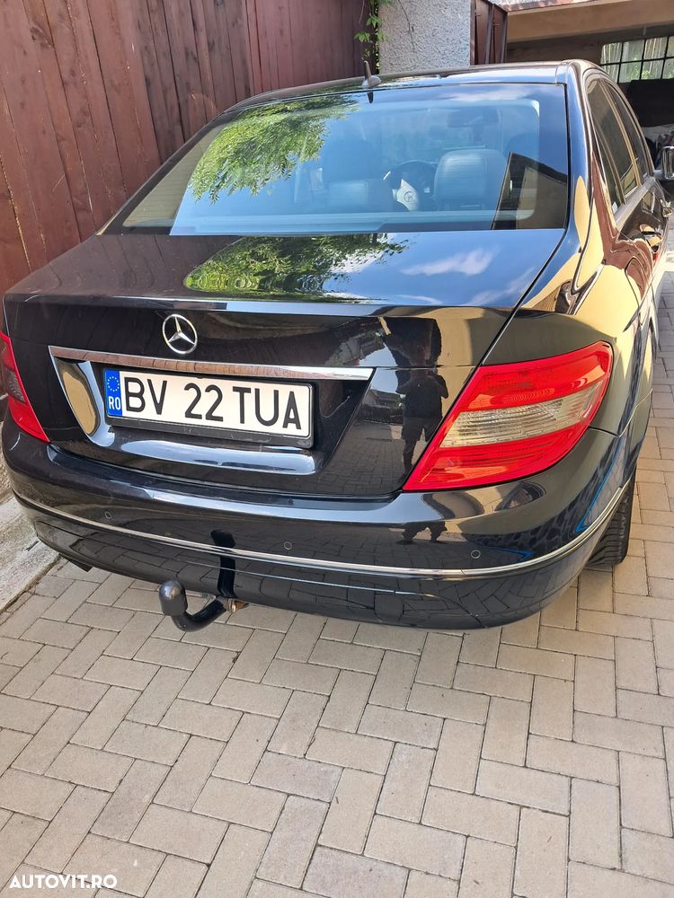 Mercedes-Benz C 180 CGI BlueEFFICIENCY - 2