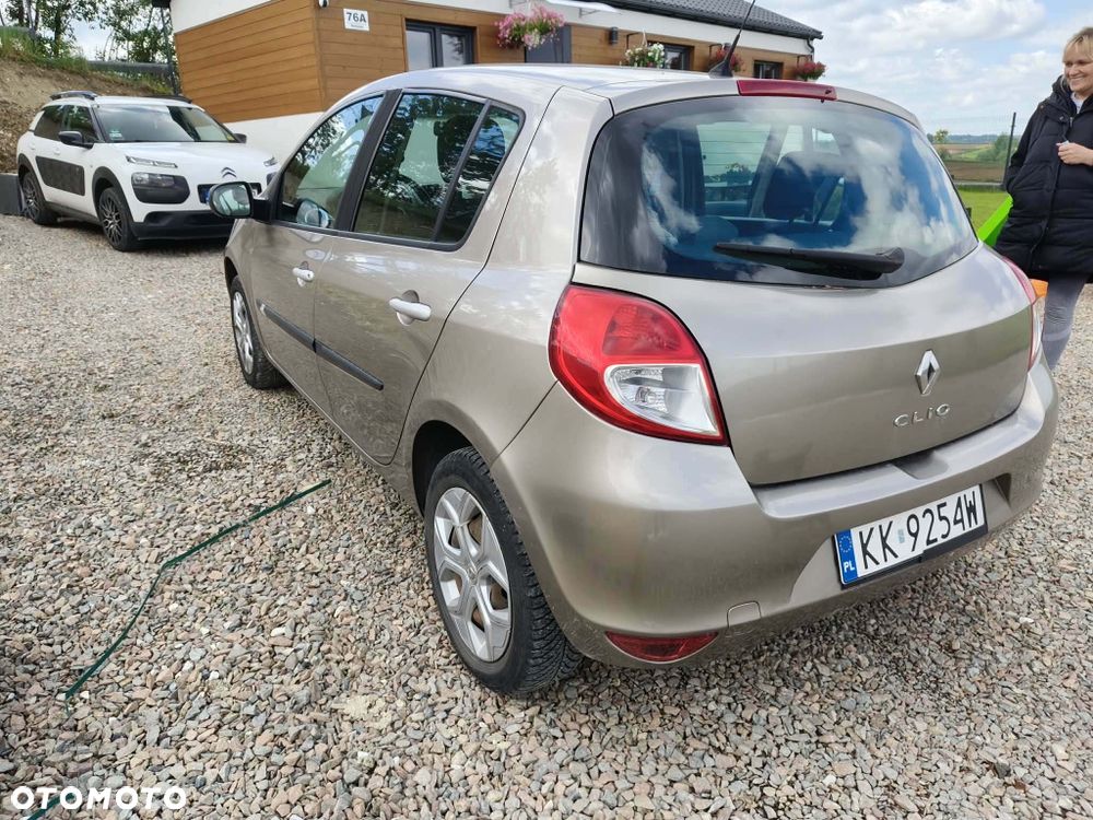 Renault 4 - 3