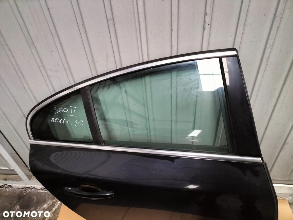 DRZWI PRAWE TYŁ VOLVO S60 II 2011r - 2
