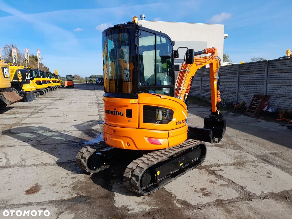 Kubota LONKING CDM6025 - 8