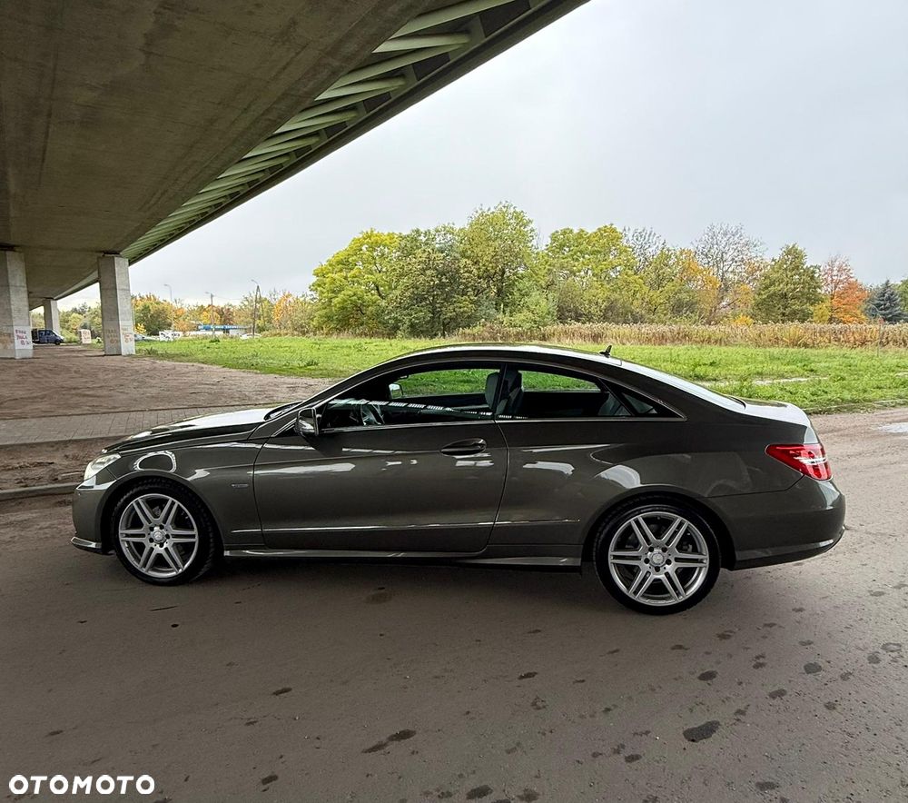 Mercedes-Benz Klasa E - 3