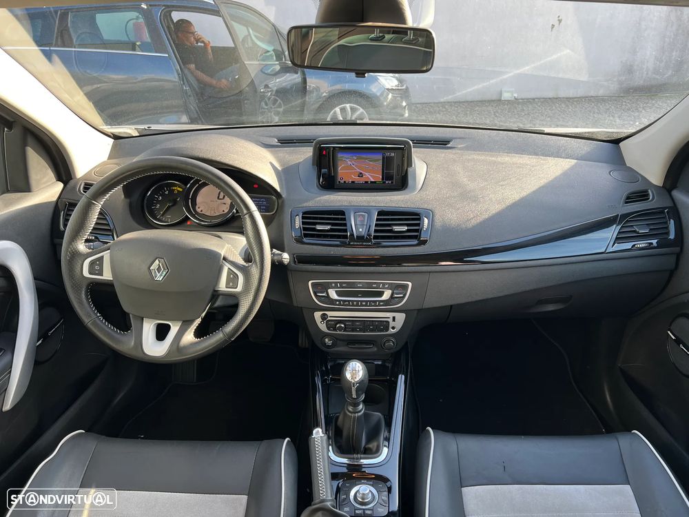Renault Mégane Sport Tourer 1.6 dCi Bose Edition SS - 11