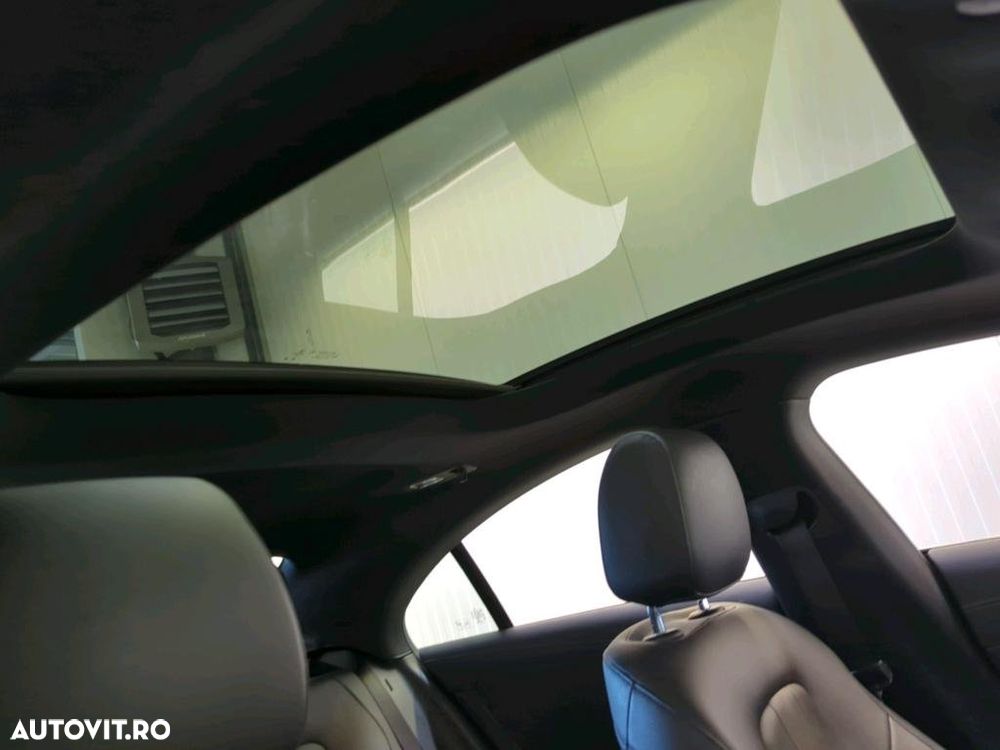 Mercedes-Benz CLA 180 - 8