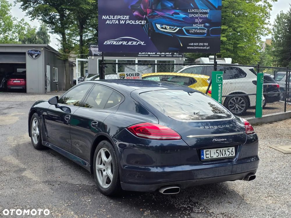 Porsche Panamera 4 PDK Platinum Edition - 9