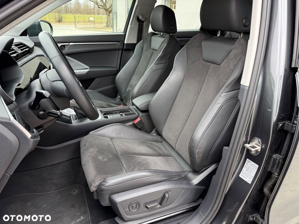 Audi Q3 35 TFSI S tronic - 16