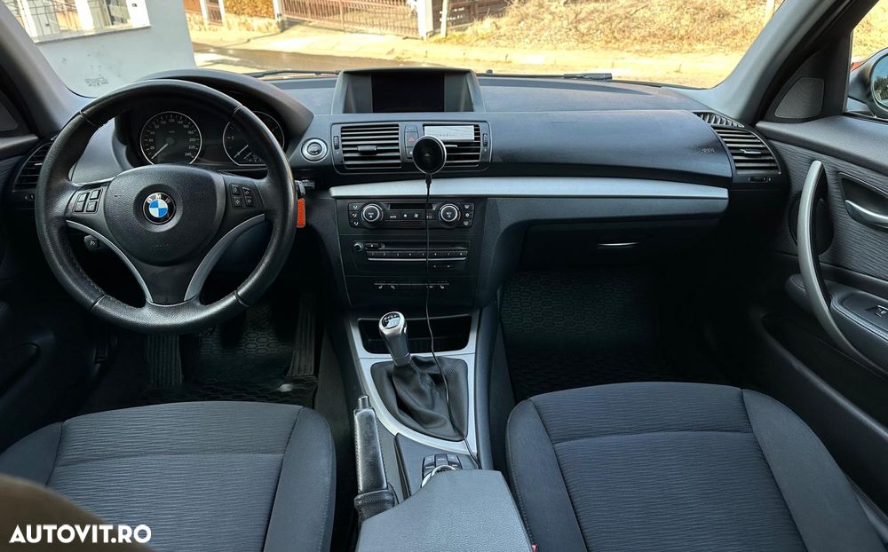BMW Seria 1 118d - 7