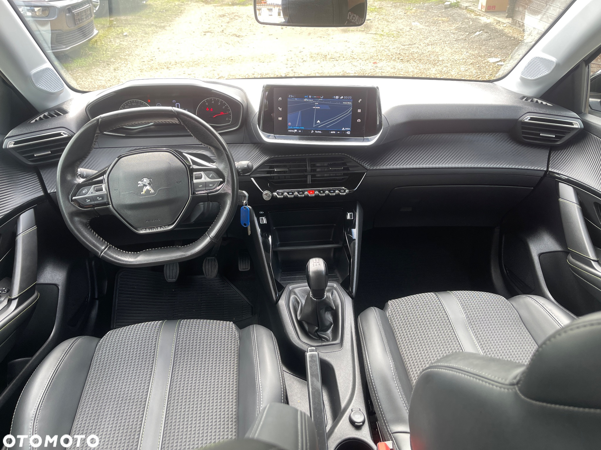 Peugeot 208 1.2 PureTech Style S&S - 20