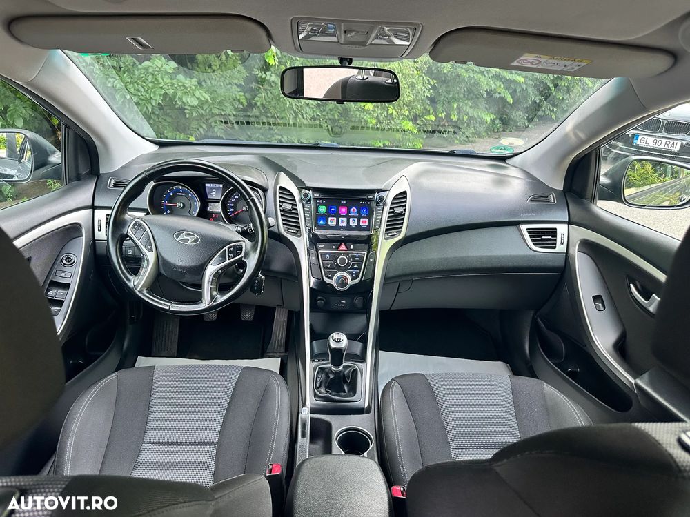 HYUNDAI i30 2015 — imagine 9