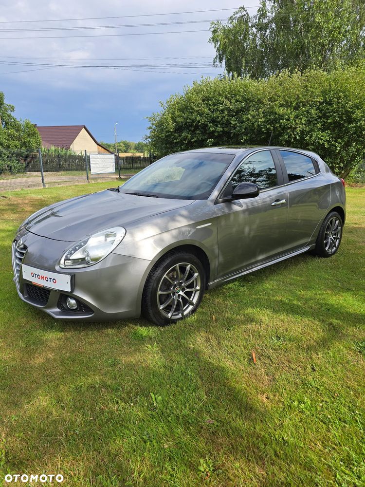Alfa Romeo Giulietta - 1