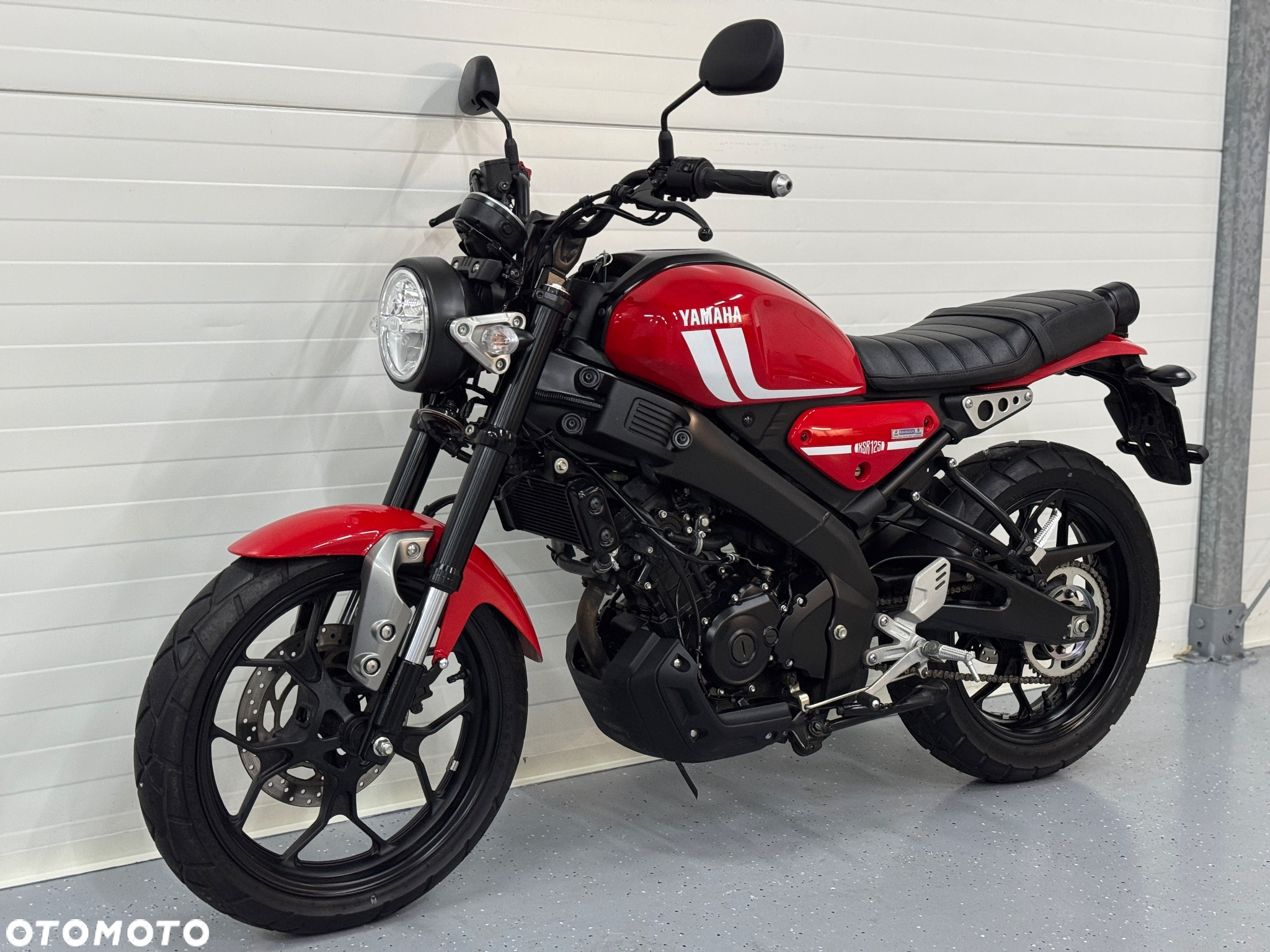 Yamaha XSR - 8