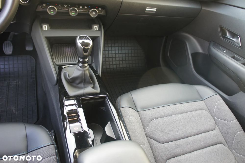 Citroën C4 1.2 PureTech Business Edition S&S - 21