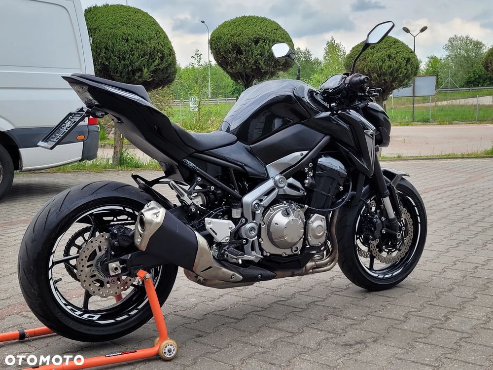 Kawasaki Z 900 - 6