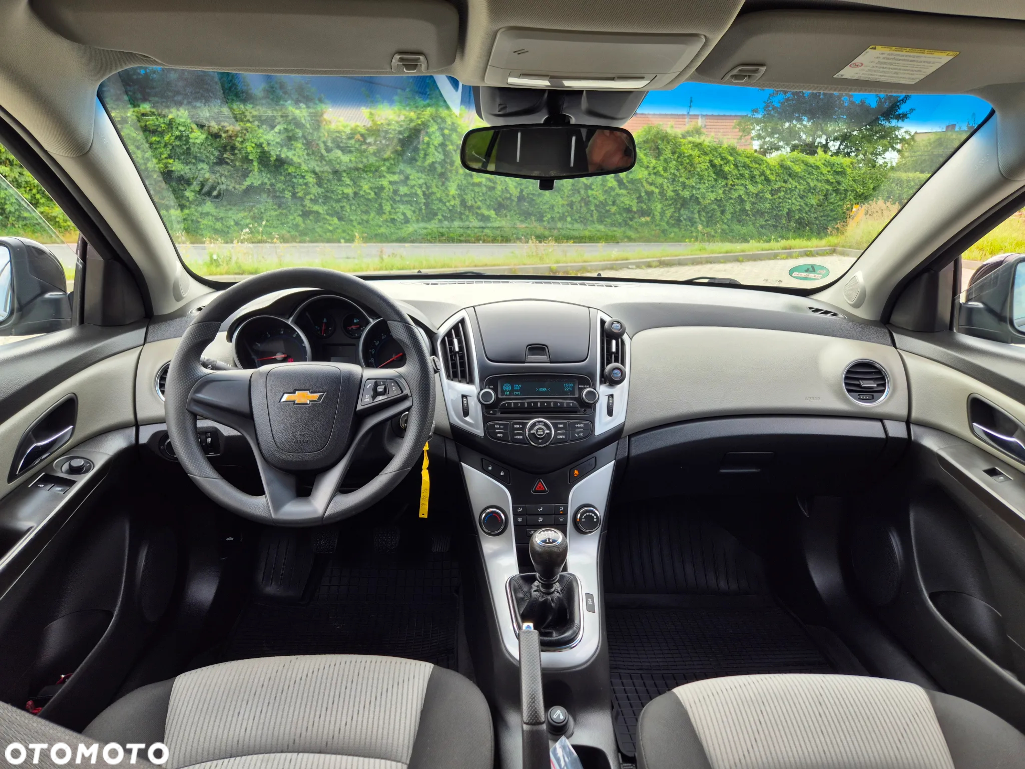 Chevrolet Cruze 1.6 LS+ - 13